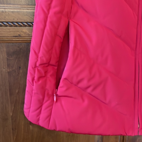 NWT Talbots S petite Down Puffer Vest - Picture 4 of 9
